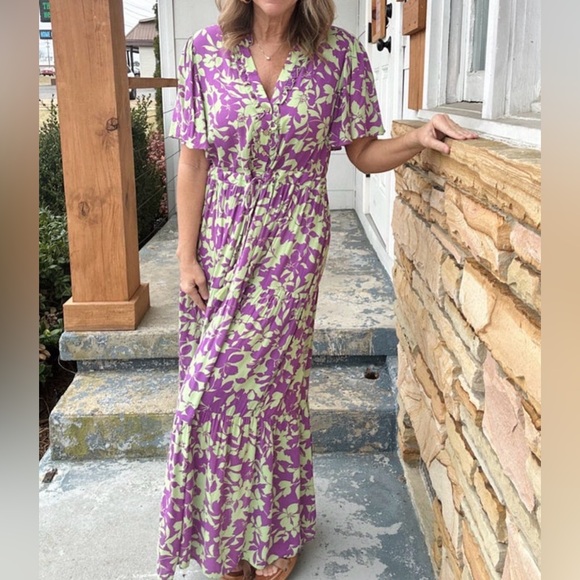 easel Dresses & Skirts - Easel Purple and Green Floral Print Maxi Dress NWT